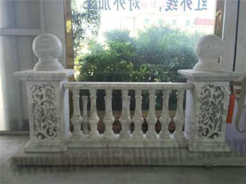 Decorative Carved Stone Column Statue As Garden Ornaments