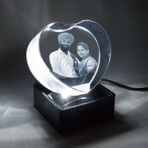 3D Photo Engraved Heart Crystals Cube With LED Base
