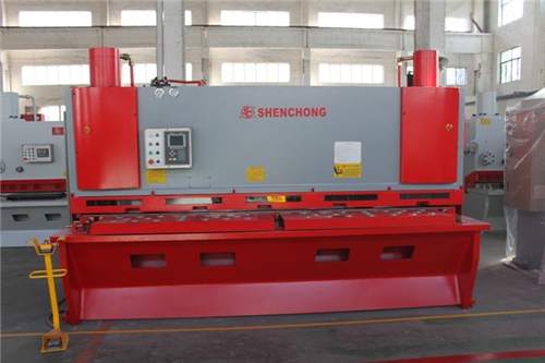 QC11K CNC Steel Plate Hydraulic Guillotine Shearing Machine