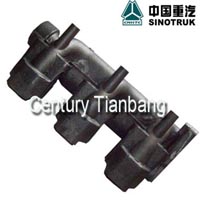 SINOTRUK HOWO Engine Parts  REAR EXHAUST COLLECTIR