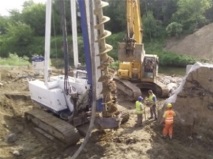 Used piling / drilling rig  Casagrande B 425 CFA