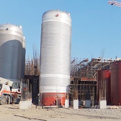 Industrial Fermentation Tank picture