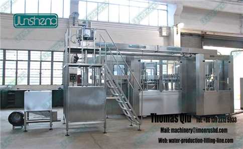 PET Bottles Water Filling Production Line