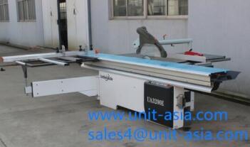 Panel Saw With Electric Tilting