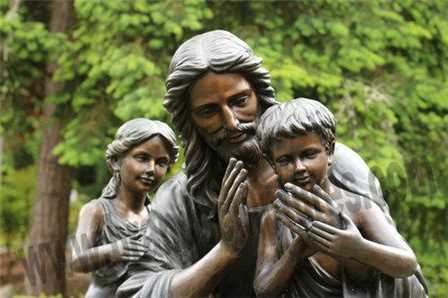 Outdoor Bronze Figure Jesus And Child Statues For Garden Ornament