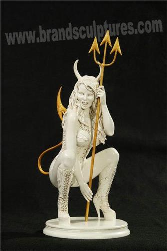Ideal And Modern Fiberglass Gargoyle Statues As Outdoor Decoration
