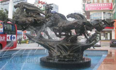 Outdoor Hot Running Horse Bronze Art Sculpture For Square Ornaments