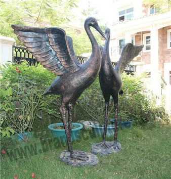 Large Outer Crane Bronze Modern Art Sculptures