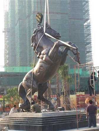 Outdoor Impetuous Horse Animal Ornamented Copper Art Sculptures