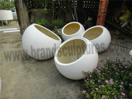 Artistic Fiberglass Planters House Statue As Ornament