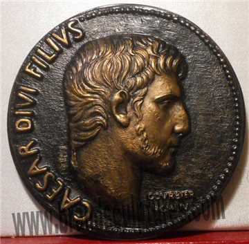 Modern Caesar Head Portrait Designed And Relief Carving Sculpture
