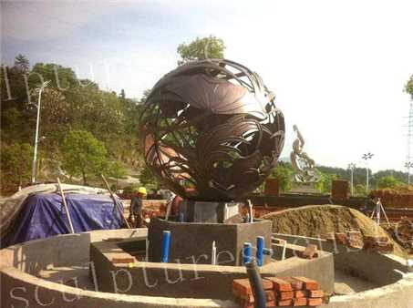 Outer Enormous Ball Bronze Sculpture For Holiday Decoration