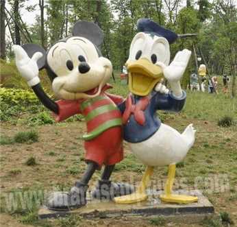 Mickey Mouse And Donald Duck Cartoon Fiberglass Animal Statues