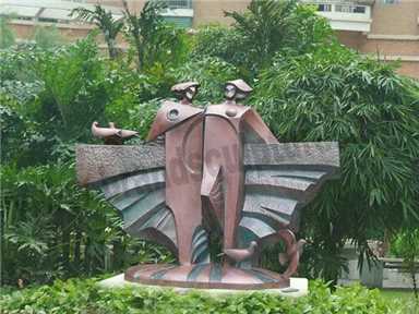 External Abstract Brass Figurines As Lawn Sculptures