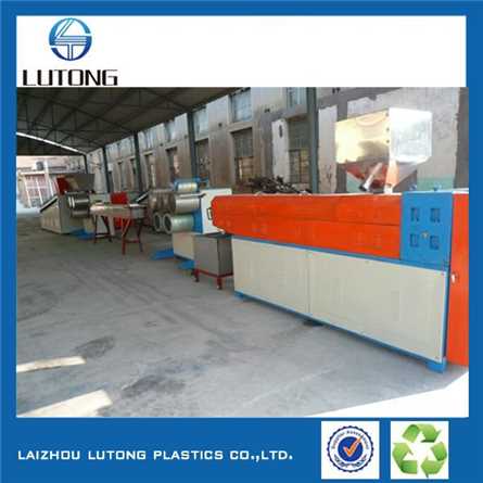 Plastic Yarn Extruding Machine