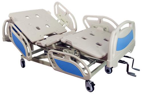 3 Cranks 4 Sections Manual Medical Bed With ABS Side Rail On Casters