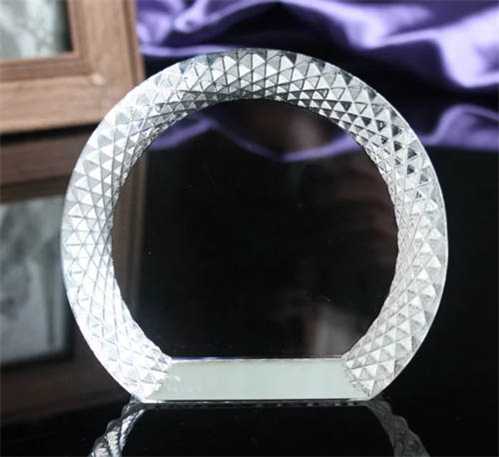 Special Etched Crystal Iceberg