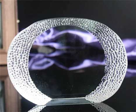 Oval Crystal Iceberg
