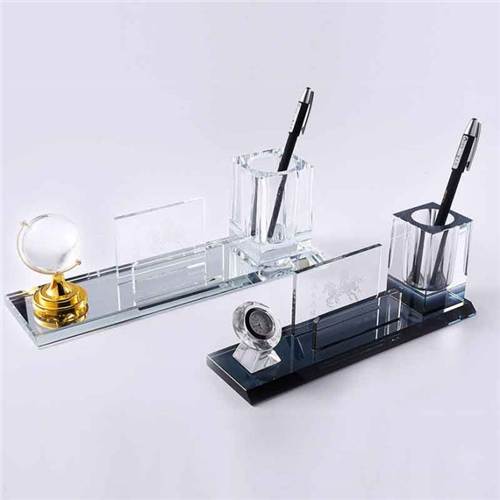 High Quality Crystal Pen Stand With Clock Globe Handshake For Office Collection Decoration Gifts