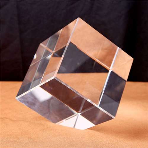 Diamond Cut Edge Crystal Cube