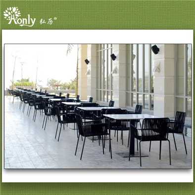 Coffee Shop Furniture Table and Chairs Set