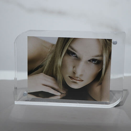 Vertical acrylic frame crystal table can be customized picture